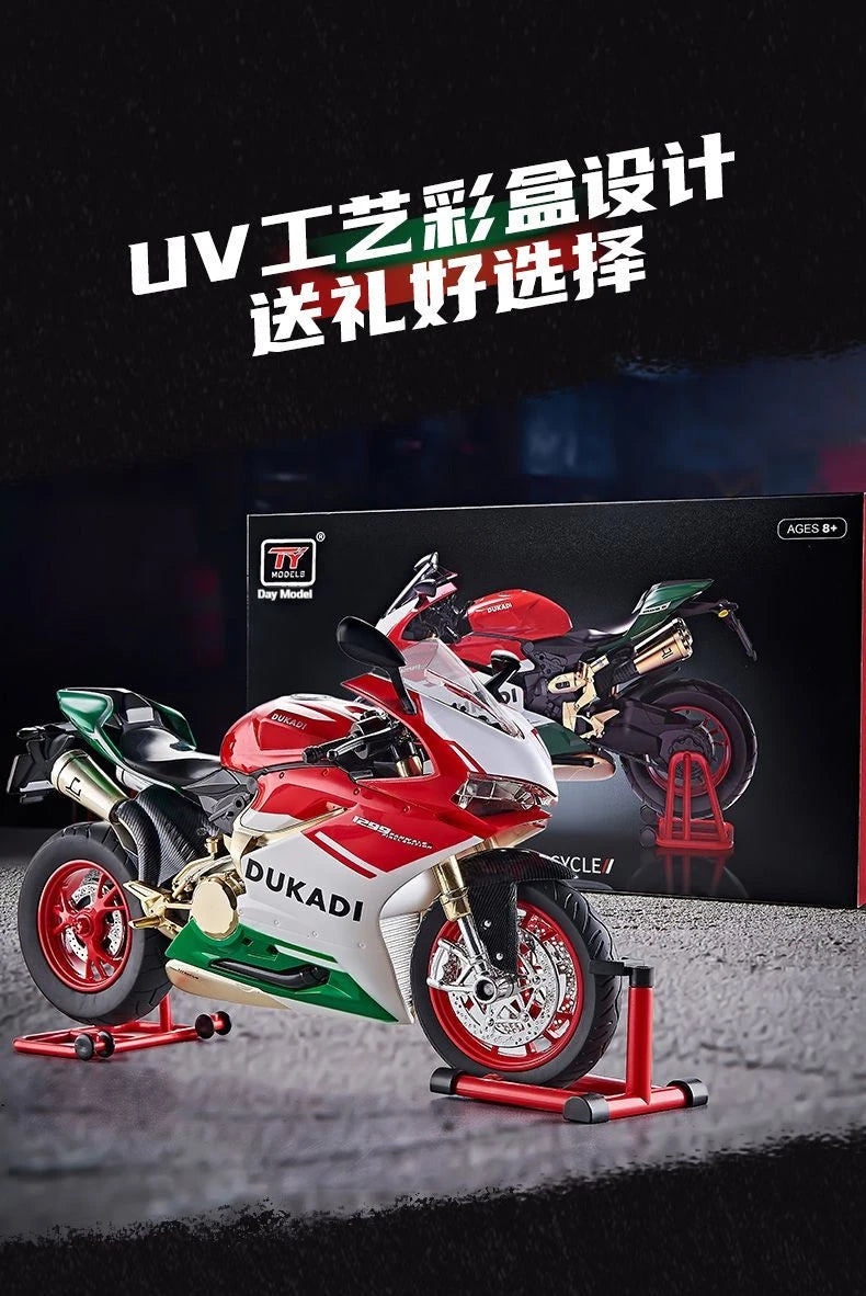 1:9 Scale Key Start Motorcycle Model with Smoke, Sound & Spinning Wheel