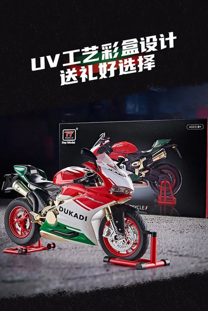 1:9 Scale Key Start Motorcycle Model with Smoke, Sound & Spinning Wheel